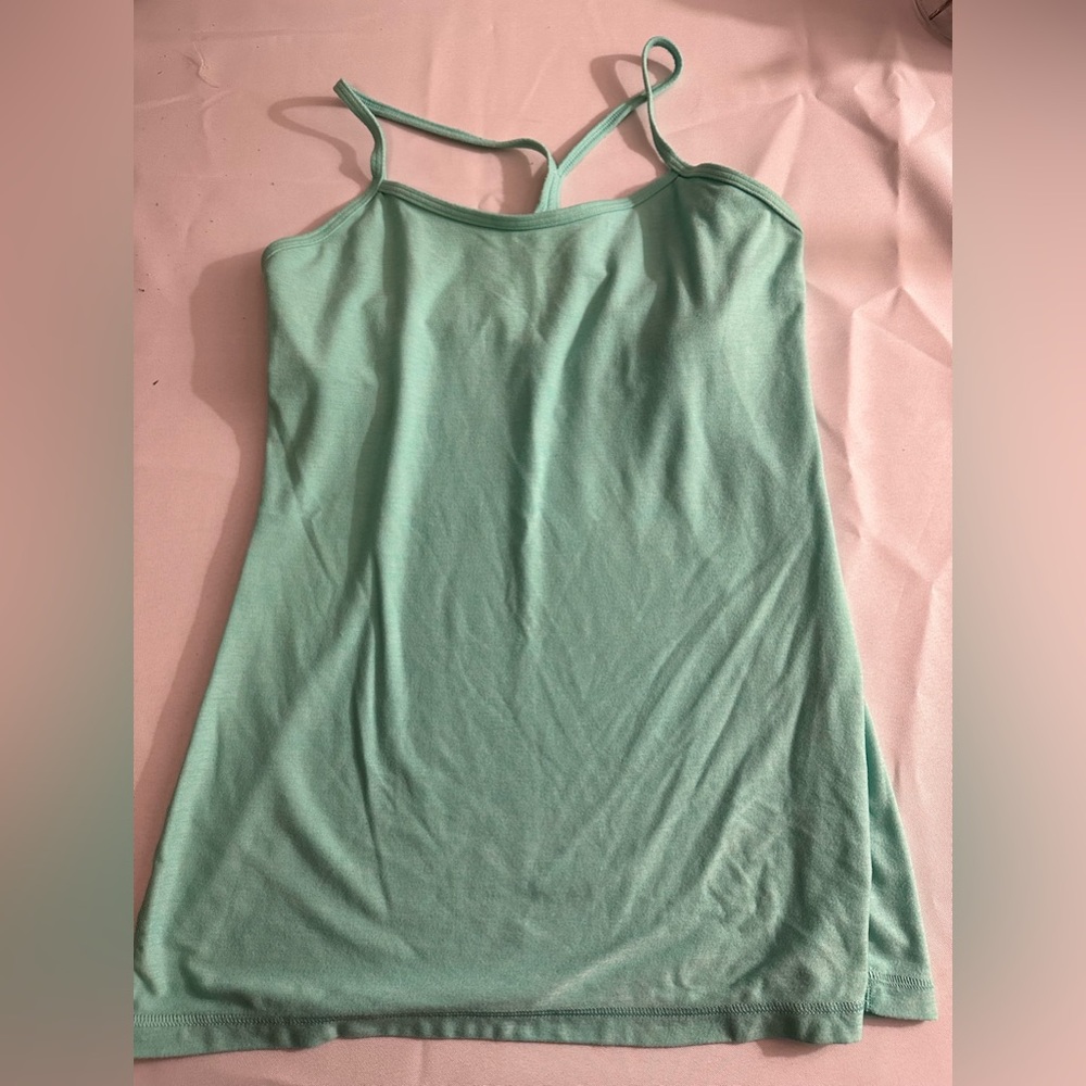Lululemon turquoise racerback tank Sz 6